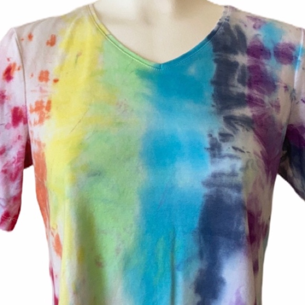 Tie Dye Shirt Chico’s brand Size 1 - Picture 1 of 5